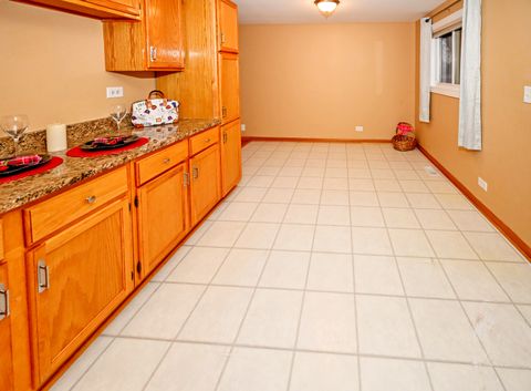 Tiny photo for 632 Grace Lane, Schaumburg, IL 60193 (MLS # 12539518)