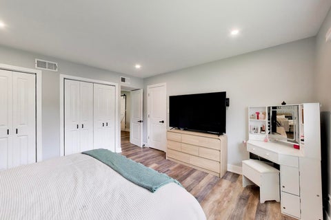 Tiny photo for 10 Rugby Road, Lake Zurich, IL 60047 (MLS # 12656446)
