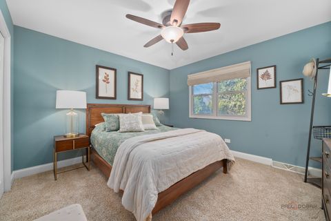 Tiny photo for 610 Blue Spruce Lane, Mundelein, IL 60060 (MLS # 12579050)