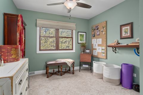 Tiny photo for 610 Blue Spruce Lane, Mundelein, IL 60060 (MLS # 12579050)