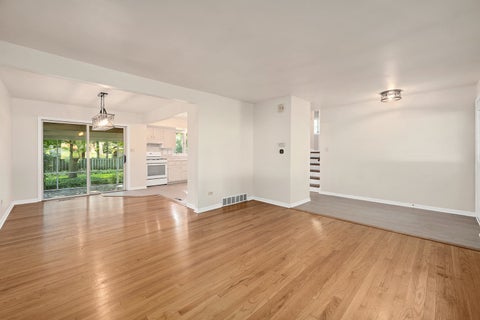 Tiny photo for 6151 Leonard Avenue, Downers Grove, IL 60516 (MLS # 12744223)
