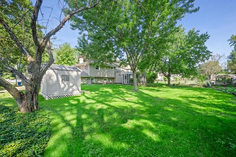 Tiny photo for 6151 Leonard Avenue, Downers Grove, IL 60516 (MLS # 12744223)