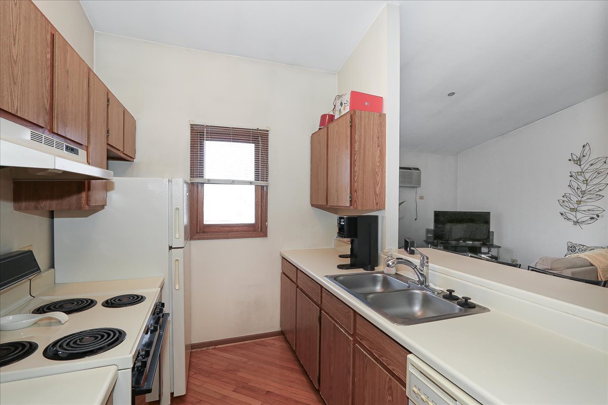 1382 CUNAT Court 3D