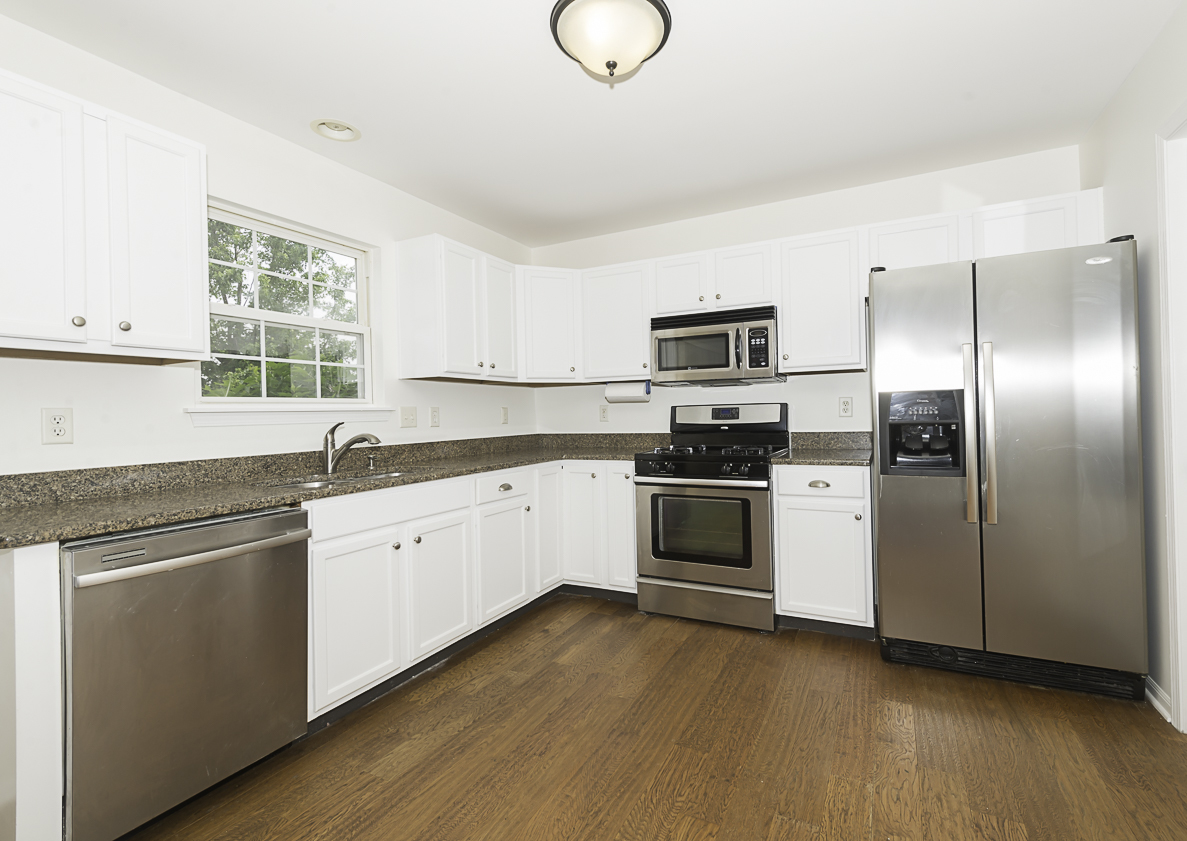 149 W Prairiefield Avenue