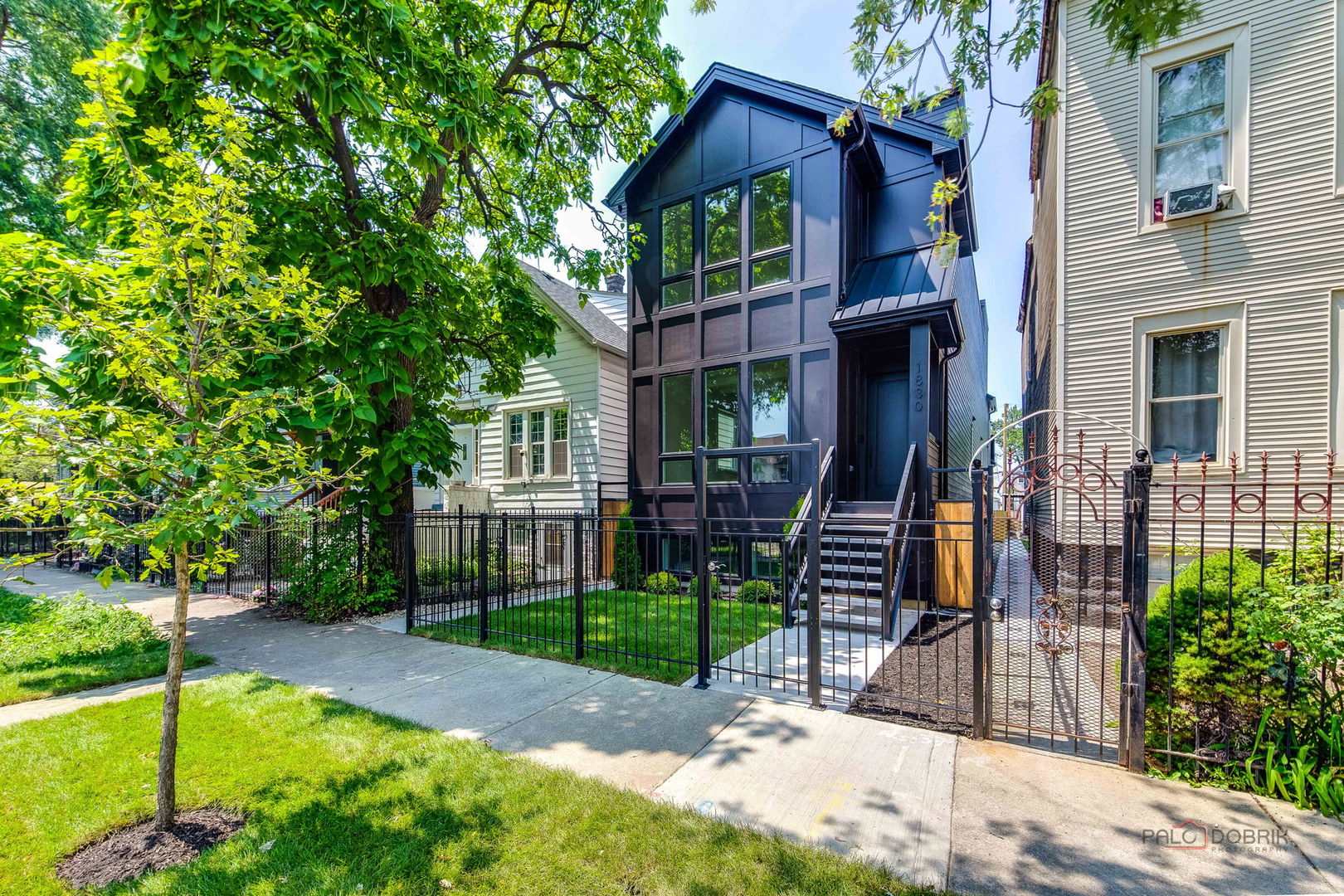 1830 N Saint Louis Avenue 1F
