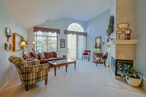 Tiny photo for 342 Ashford Circle #2, Bartlett, IL 60103 (MLS # 12492393)