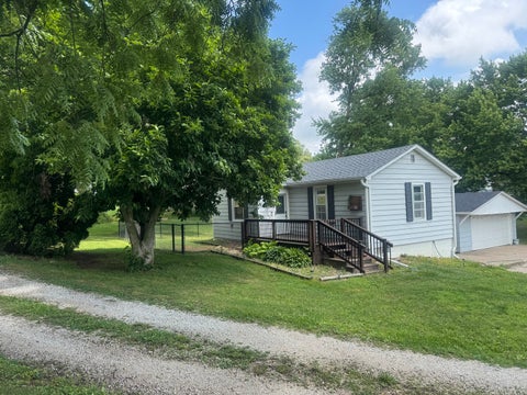 Tiny photo for 1208 SW 3rd Avenue, Aledo, IL 61231 (MLS # 12671538)