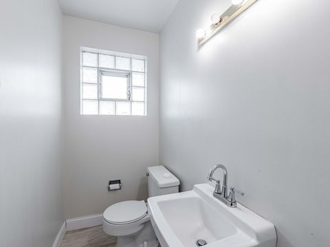 Tiny photo for 18136 Oakwood Avenue, Lansing, IL 60438 (MLS # 12639688)