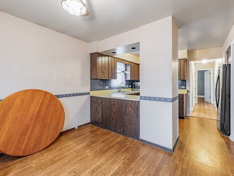 Tiny photo for 18136 Oakwood Avenue, Lansing, IL 60438 (MLS # 12639688)