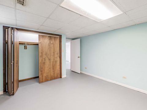 Tiny photo for 18136 Oakwood Avenue, Lansing, IL 60438 (MLS # 12639688)