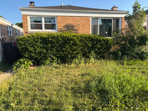 Photo of 2909 W Howard Street, Chicago, IL 60645 (MLS # 12698551)