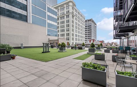 Tiny photo for 565 W Quincy Street #1008, Chicago, IL 60661 (MLS # 12581040)