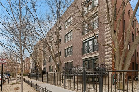 714 W Melrose Street 4E Chicago IL 60657