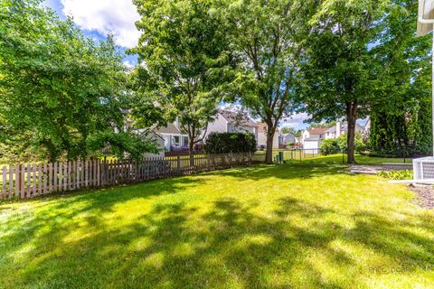 Tiny photo for 263 Arlington Lane, Grayslake, IL 60030 (MLS # 12454563)