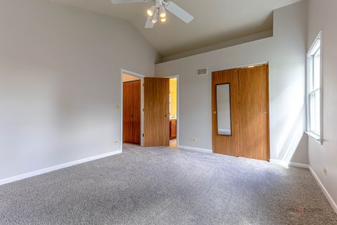 Tiny photo for 263 Arlington Lane, Grayslake, IL 60030 (MLS # 12454563)