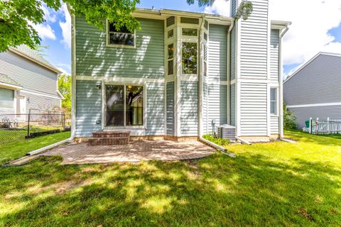 Tiny photo for 263 Arlington Lane, Grayslake, IL 60030 (MLS # 12454563)