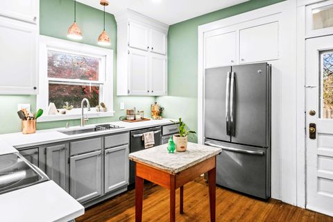 Tiny photo for 411 Willard Avenue, Bloomington, IL 61701 (MLS # 12505265)