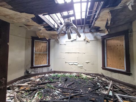 Tiny photo for 6627 S Saint Lawrence Avenue, Chicago, IL 60637 (MLS # 12511394)