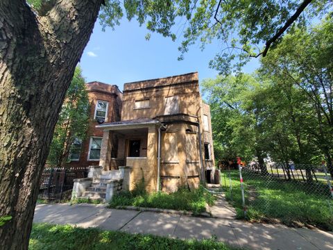 Photo of 6627 S Saint Lawrence Avenue, Chicago, IL 60637 (MLS # 12511394)