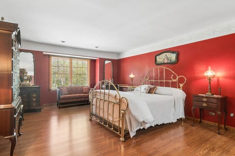 Tiny photo for 803 Waltz Court, Prospect Heights, IL 60070 (MLS # 12738018)