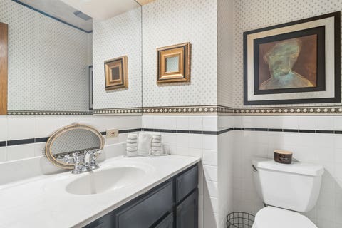 Tiny photo for 803 Waltz Court, Prospect Heights, IL 60070 (MLS # 12738018)