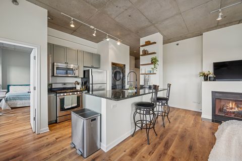 Tiny photo for 1122 W CATALPA Avenue #712, Chicago, IL 60640 (MLS # 12488073)