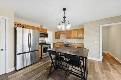 Tiny photo for 501 Newberry Drive, Streamwood, IL 60107 (MLS # 12571756)