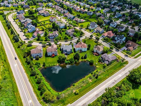 Tiny photo for 5218 Greenshire Circle, Lake In The Hills, IL 60156 (MLS # 12719764)