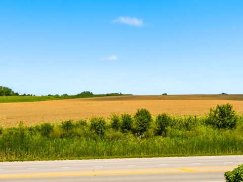 Tiny photo for 5218 Greenshire Circle, Lake In The Hills, IL 60156 (MLS # 12719764)