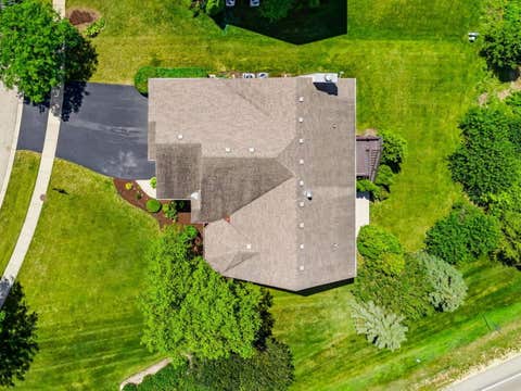 Tiny photo for 5218 Greenshire Circle, Lake In The Hills, IL 60156 (MLS # 12719764)