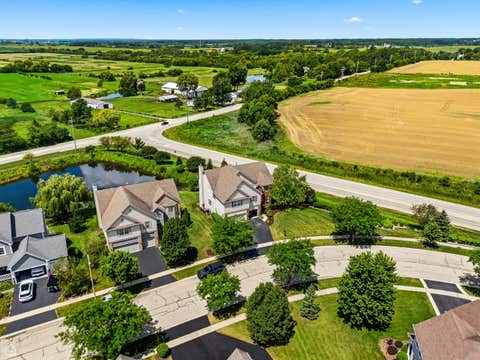 Tiny photo for 5218 Greenshire Circle, Lake In The Hills, IL 60156 (MLS # 12719764)