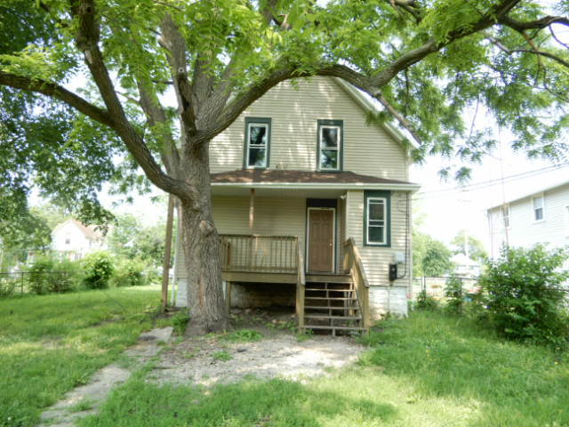 746 N Schuyler Avenue