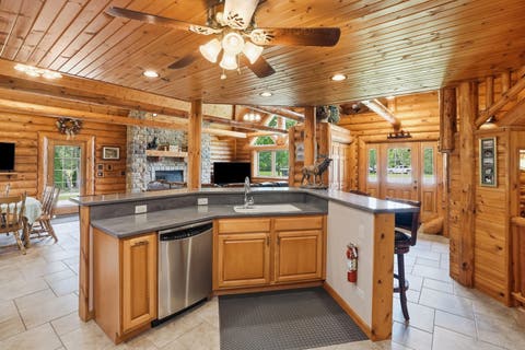 Tiny photo for 6125 Tulip Lane, Grant Park, IL 60940 (MLS # 12703277)