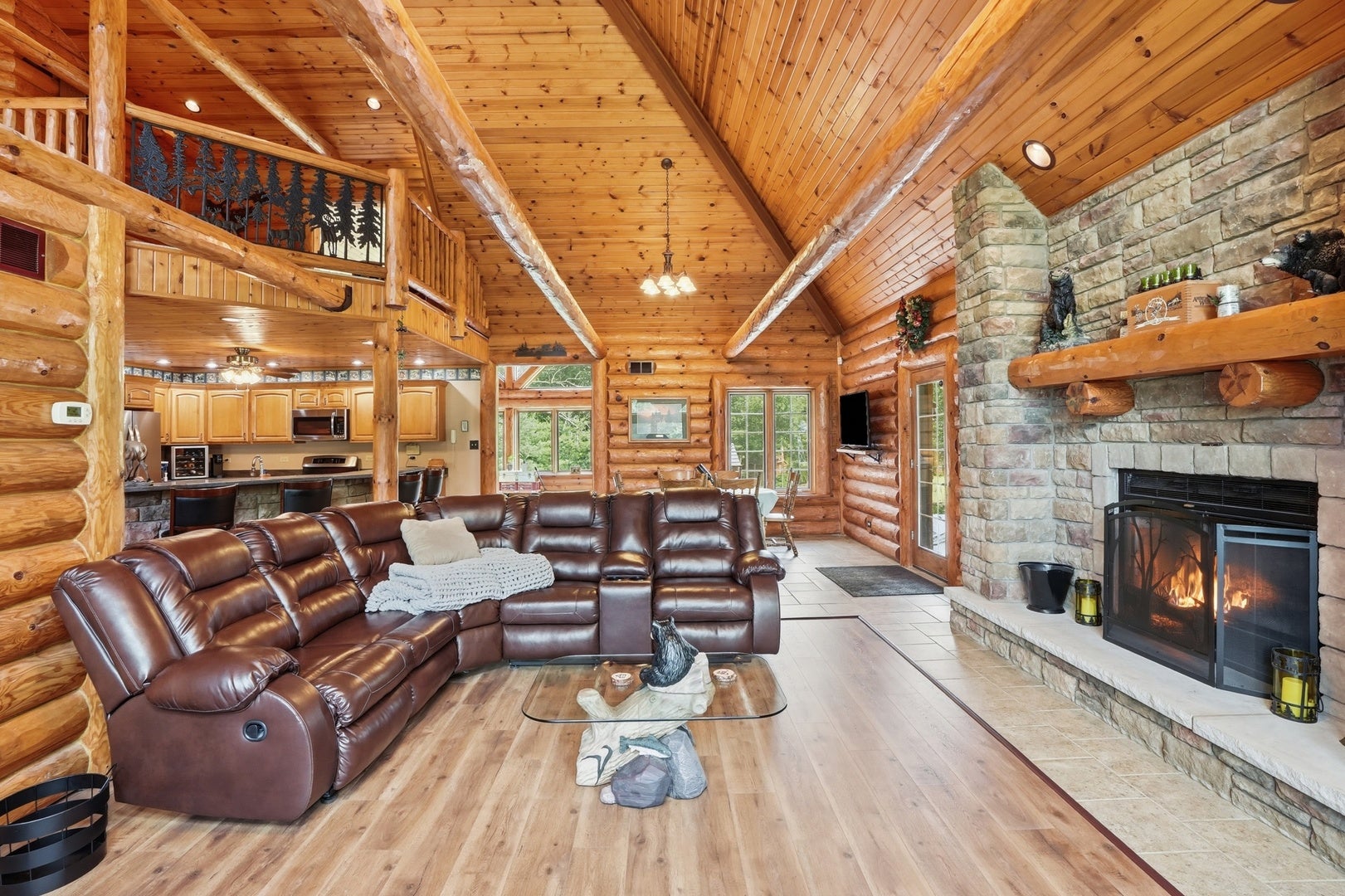 6125 Tulip Lane