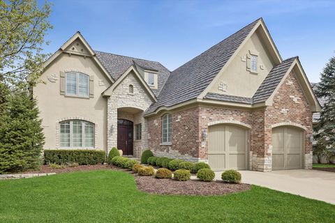 Photo of 64 Forest Gate Circle, Oak Brook, IL 60523 (MLS # 12679615)