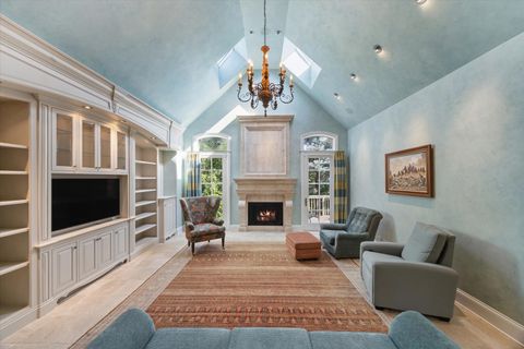 Tiny photo for 64 Forest Gate Circle, Oak Brook, IL 60523 (MLS # 12679615)