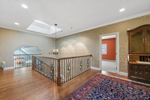 Tiny photo for 64 Forest Gate Circle, Oak Brook, IL 60523 (MLS # 12679615)