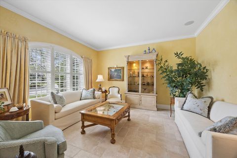 Tiny photo for 64 Forest Gate Circle, Oak Brook, IL 60523 (MLS # 12679615)