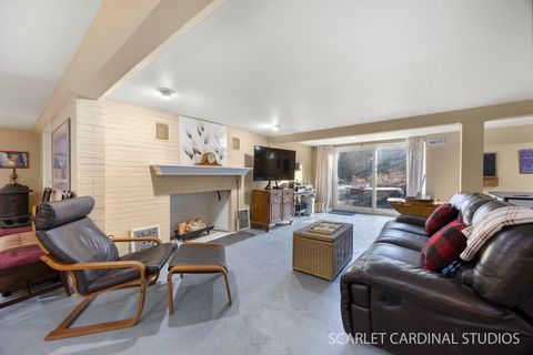 Tiny photo for 31 Roosevelt Street, St. Charles, IL 60174 (MLS # 12585923)