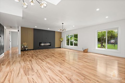 Tiny photo for 1327 Churchill Road, Schaumburg, IL 60195 (MLS # 12459200)