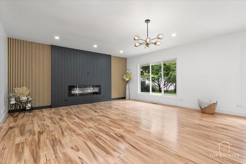 Tiny photo for 1327 Churchill Road, Schaumburg, IL 60195 (MLS # 12459200)