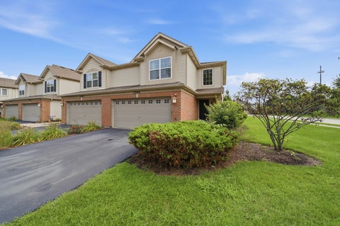 Photo of 1541 Pauline Circle, Mundelein, IL 60060 (MLS # 12748383)