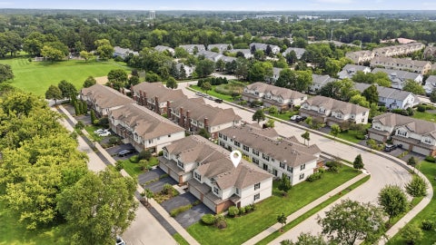 Tiny photo for 1541 Pauline Circle, Mundelein, IL 60060 (MLS # 12748383)