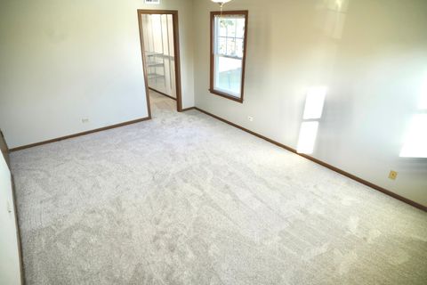 Tiny photo for 784 Medford Drive, South Elgin, IL 60177 (MLS # 12507931)