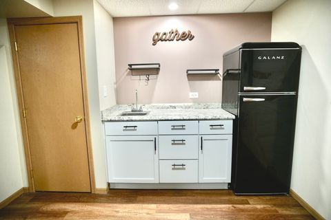 Tiny photo for 784 Medford Drive, South Elgin, IL 60177 (MLS # 12507931)