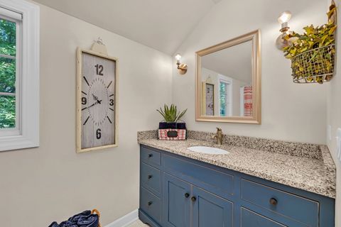 Tiny photo for 719 Stonebridge Road, Frankfort, IL 60423 (MLS # 12391394)