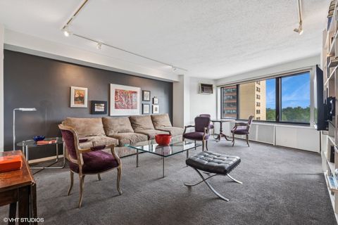 Tiny photo for 3100 N Lake Shore Drive #611, Chicago, IL 60657 (MLS # 12439694)