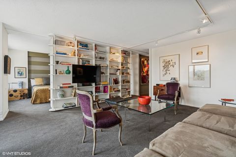 Tiny photo for 3100 N Lake Shore Drive #611, Chicago, IL 60657 (MLS # 12439694)
