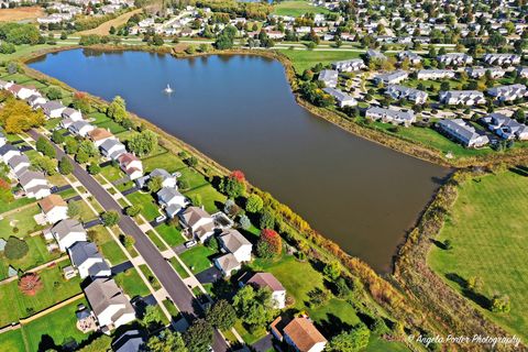 Tiny photo for 6411 Longford Drive, McHenry, IL 60050 (MLS # 12478039)