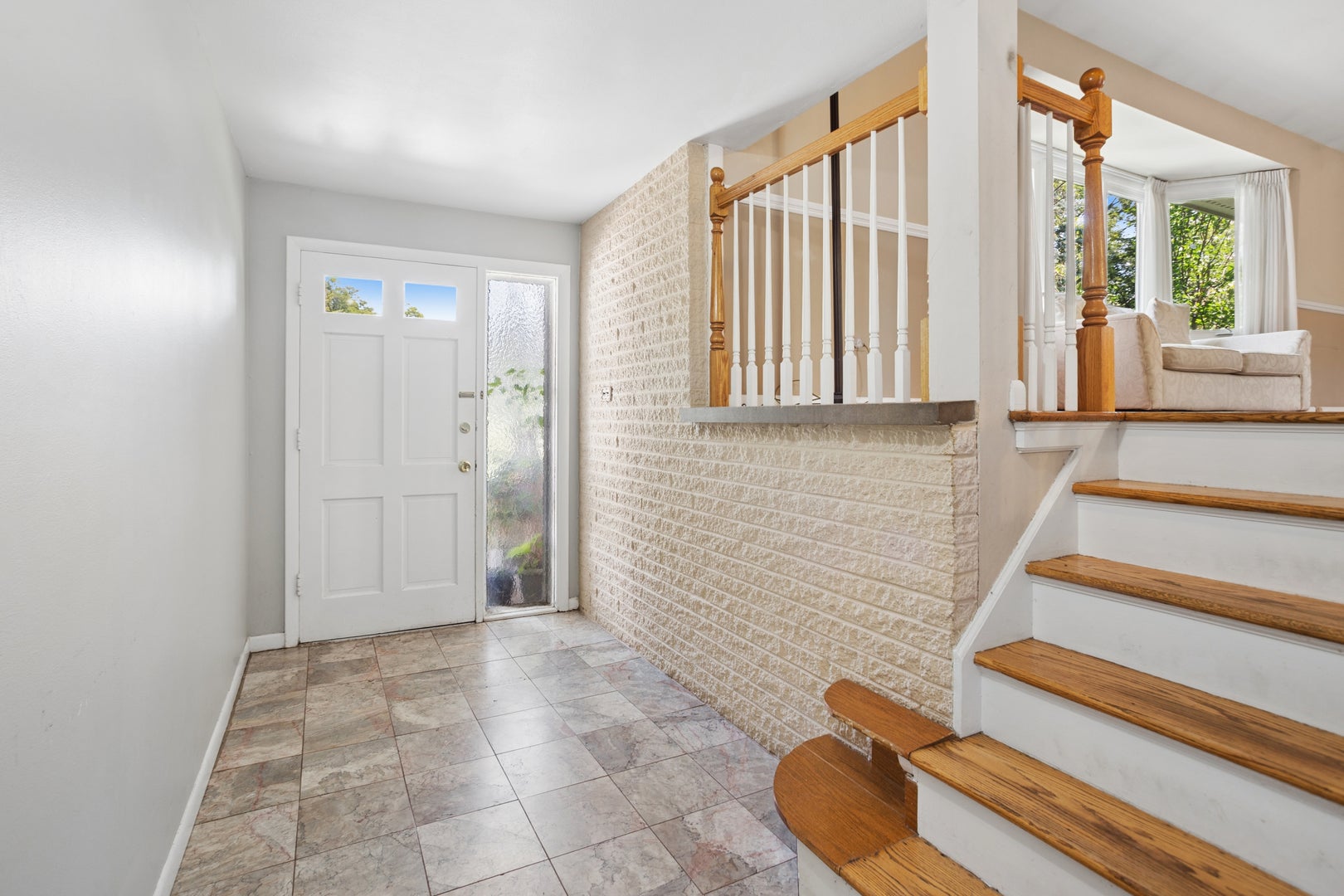 1512 Executive Lane